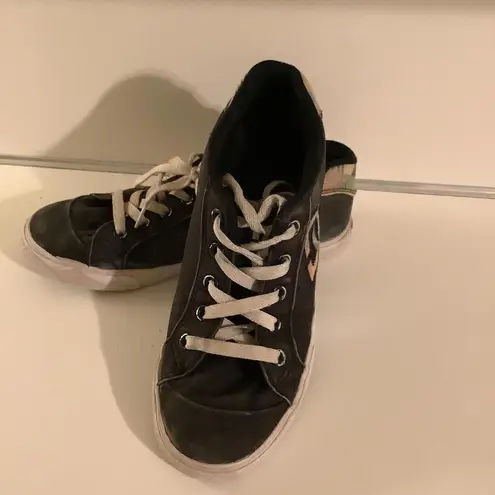 DC Skate Women’s Chelsea Black with Logo size 8