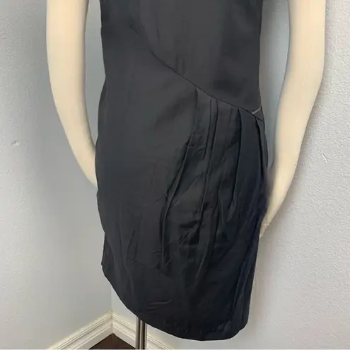 Aryn K . Women's Black Ark Zipper Dress M