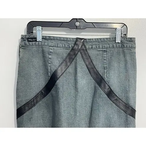 VTG 90s Fubu Jean Skirt Size 9/10 Leather Detail Hip Hop Fatty Girl Club Y2K Blue