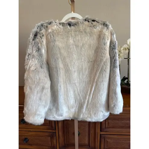 Krisa Camila Faux Fur Jacket Glacial NWT Sold Out $398