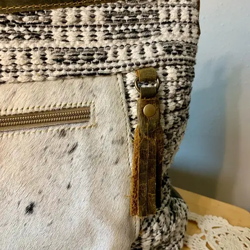 Myra Shoulder/Crossbody Bag