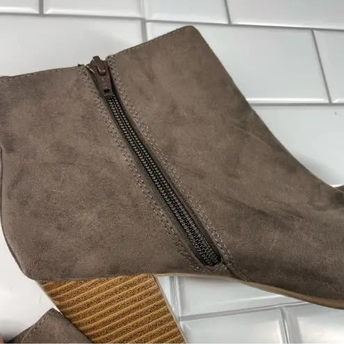 Gap  Chunky Heel Ankle Suede Boot Taupe