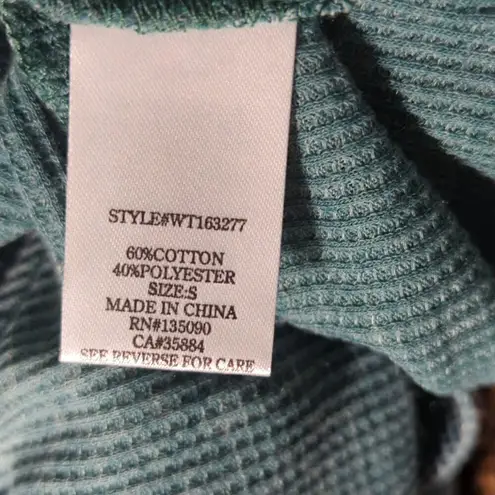 White Crow White Crow Green Scoop Neck Short Sleeve Lagen Look Henley Top Small