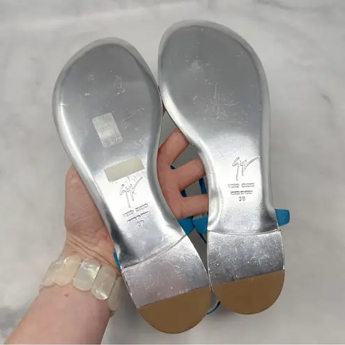 Giuseppe Zanotti NEW Iconic Fishbone Charm Leather Flat Sandals Silver Blue 38