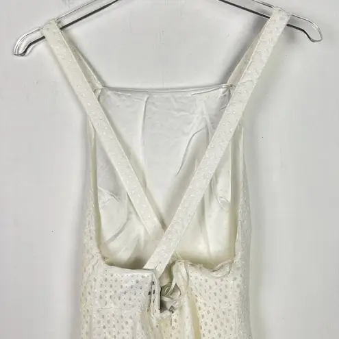 Line and Dot NWT Spring Life Apron Dress Eyelet Criss Cross Back Size Medium M NEW - Image 7