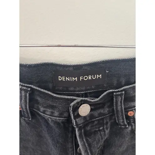 Aritzia DENIM FORUM The Yoko Mid Thigh Short Black Raw Hem Cut Off Size 28