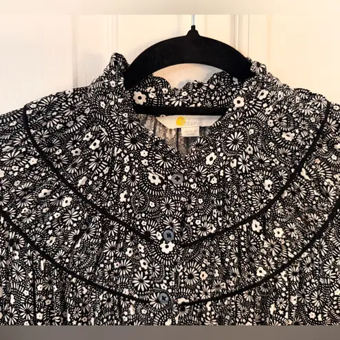 BODEN US10/UK14 Ruched Yoke Jersey Button Up Blouse Ditsy Black White Floral Size 10