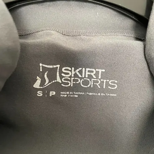 Skirt Sports Gray 1/2 Zip Pullover Activewear Jacket