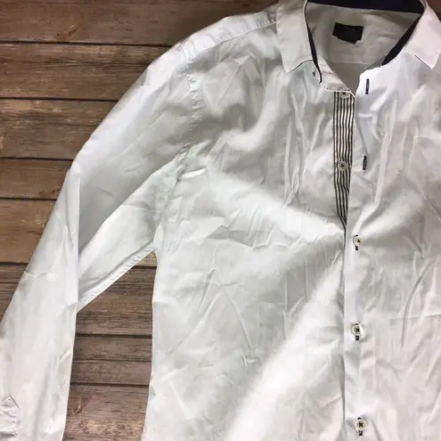 H&M LIGHT BLUE POPLIN BASIC WORK STRIPE BUTTON UP SHIRT