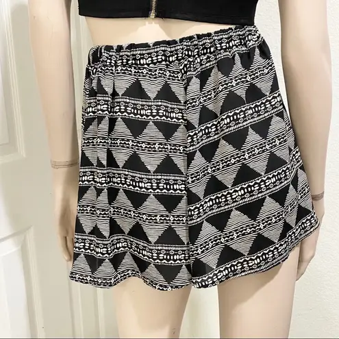 Ringostone Chiffon Sheer High Waist Shorts S Black