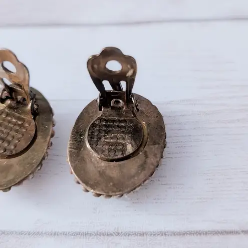 Vintage Clip On Earrings Patterned Oval