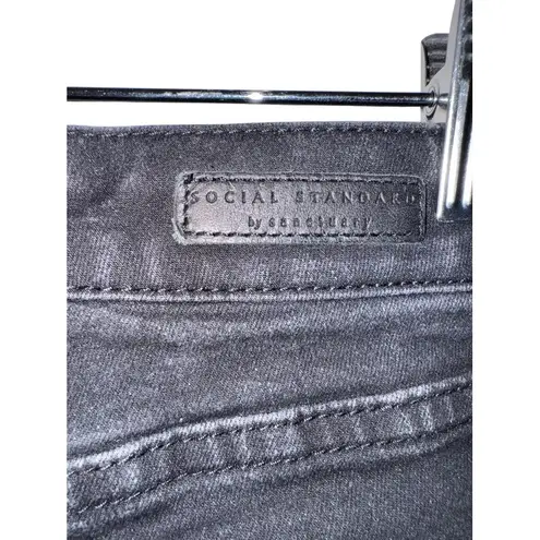 Social Standard by Sanctuary Black High