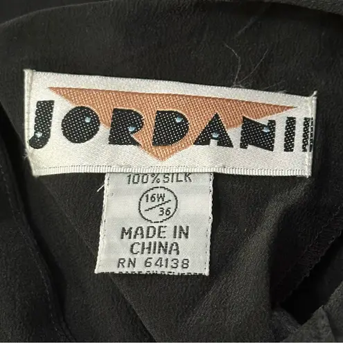 Jordan II Vintage Women’s Size 16W 36 Black Silk Pintuck Front Short Sleeve Top