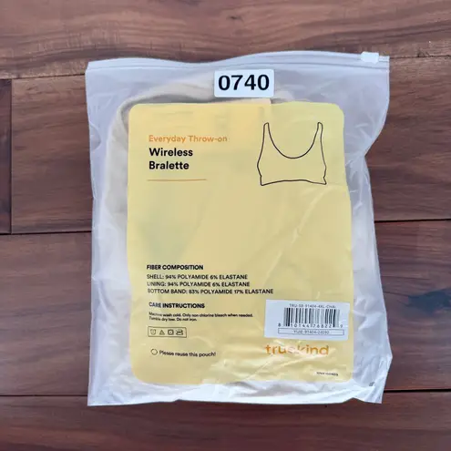 Truekind Everyday Throw