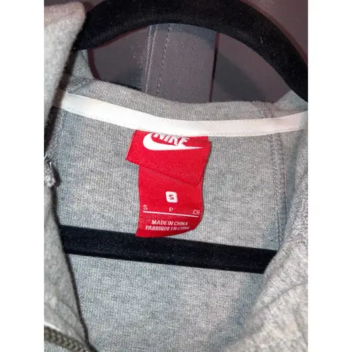 Nike Gray  Hoodie Size Small