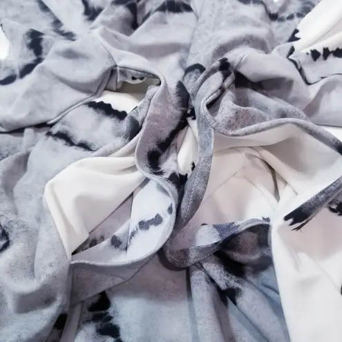 Norma Kamali Printed Oversize Midi Cardigan Open Front with Pockets