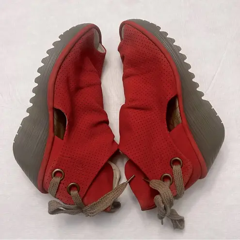 Fly London Yull Red Perforated Nubuck Peep-Toe Wedge Sandals size 40 (9-9.5)
