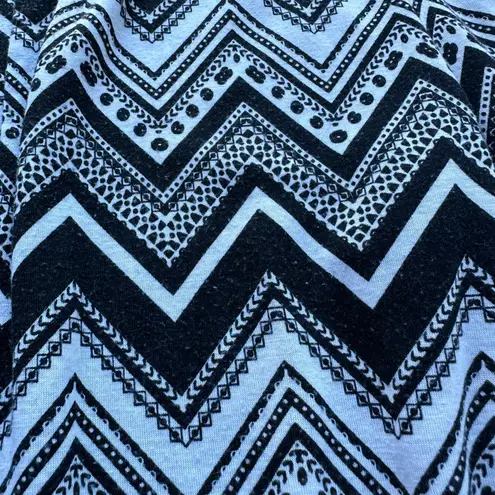 Darah Dahl Chevron Print Boho Super Flare Pants in Black/White Mixology Black