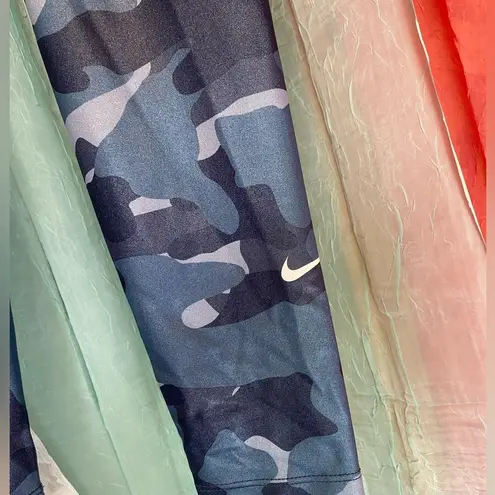 Nike  One- NWT- blue camo leggings- XS