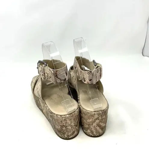 Amuse Society x Matisse Runaway Platform Sandals Snake Print Brown Tan Size US 6