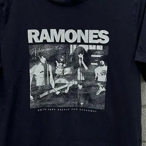 H&M  Ramones Gray Band Tee size S