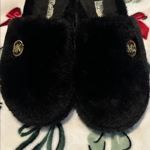 MK Michael Kors Fuzzy House Slides Black Size undefined
