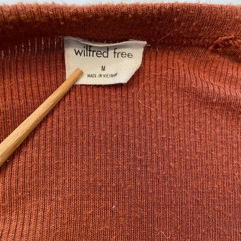 Wilfred Aritzia,  Free, Long‎ Sleeve scoop neck tee, ribbed, rust color, size M