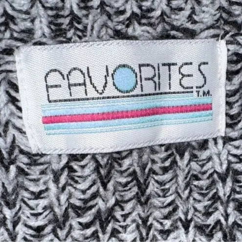 Vintage Marled Knit Button