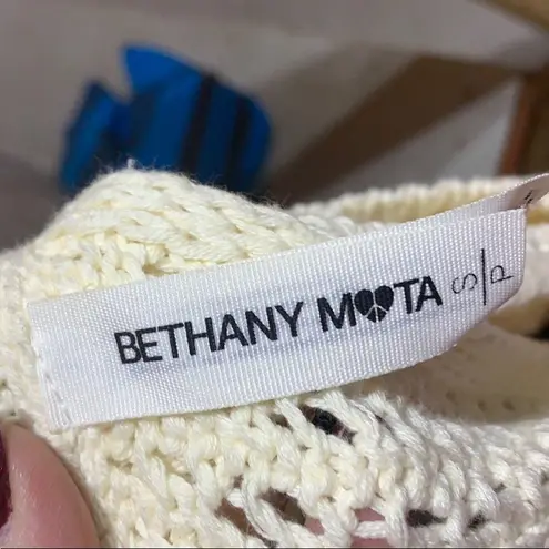 Bethany Mota Open back Cable knit sweater
