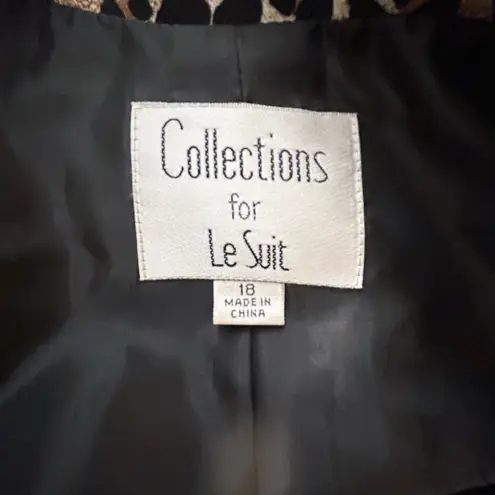 Le Suit Weighted Leopard Button down Blazer