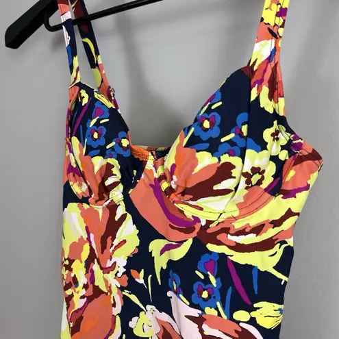 Title Nine Tankini Swim Top 32C Hidden Bra Sized Floral Print Underwire Lined
