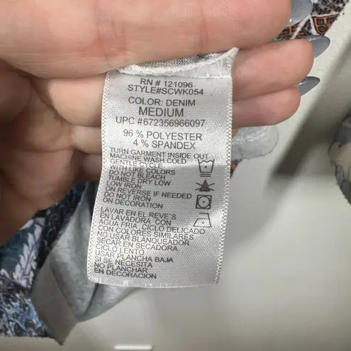 Kiara Top Women M Blue Floral Sequin Collar Y2K Casual 3/4 Sleeve Abstract Size M