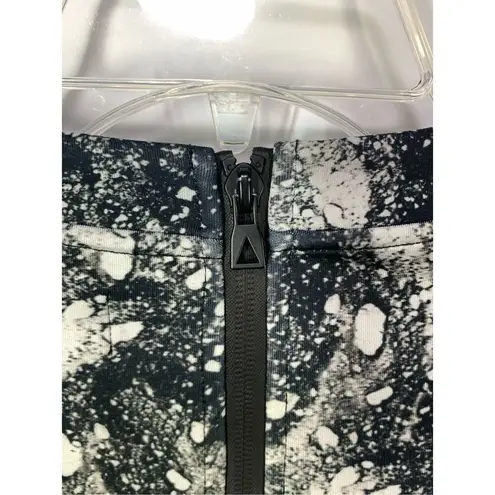 Eleven Paris -3. Women's Abstract Print Long Sleeve Sweatshirt Black Size Small