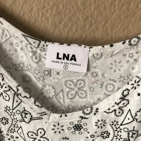 LNA NWT swing printed Cami top grey bandana