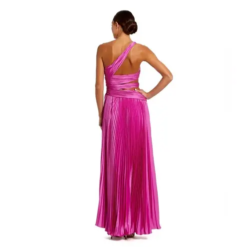 Mac Duggal New! 49837 One Shoulder Pleated Charmeuse Gown with Slit sz 8 $398