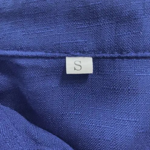 Blue linen short sleeve shirt, ladies small short sleeve relaxed fit button down