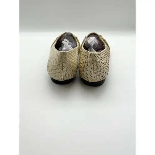 Seven 7 Pearl Gigi Buckle Cream Woven Flats Almond Toe Size 8.5 New in Box!