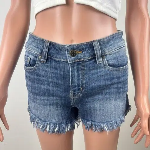 Eunina Francesca's Mid Rise 3” Fray Hem Denim Jeans Shorts Medium Wash Size 27