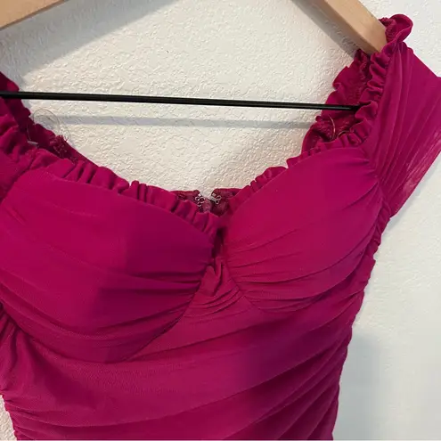Privy Mesh Ruched Off The Shoulders Sweetheart Mini Dress In Berry Size S
