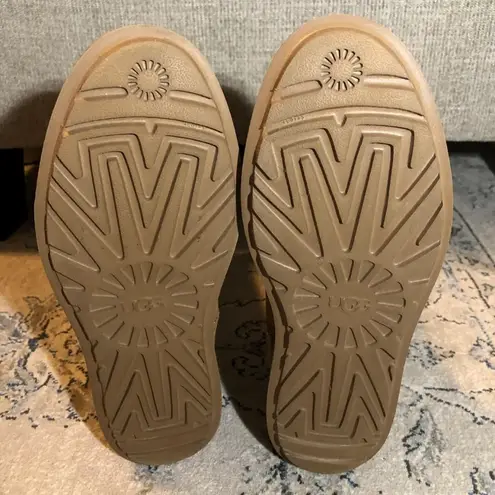 UGG  Classic Short Blvd Faux Fur Lined Boot