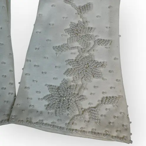 Vintage 1960s Women’s White Pearl Beaded Gloves