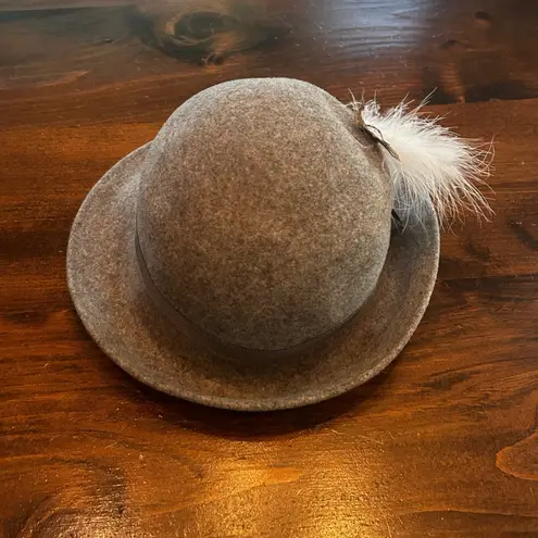 Vintage 100% Wool Doeskin Geo W. Bollman Gray Feathered Hat Made in USA Women's