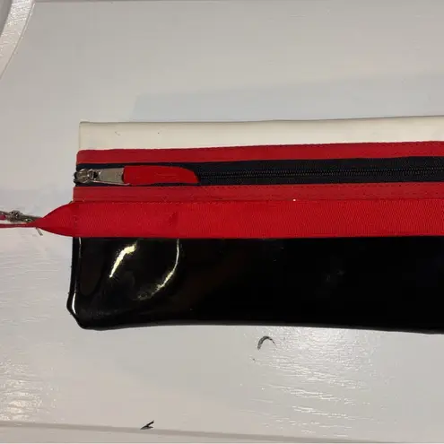 RED AND BLACK AND WHITE CLUTCH/WRISTLET SILVER HARDWARE BLACK PATENT LEATHER thumbnail 14