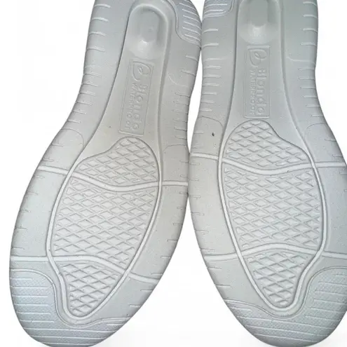 Blondo Karen rhinestone sneakers 7.5 NIB