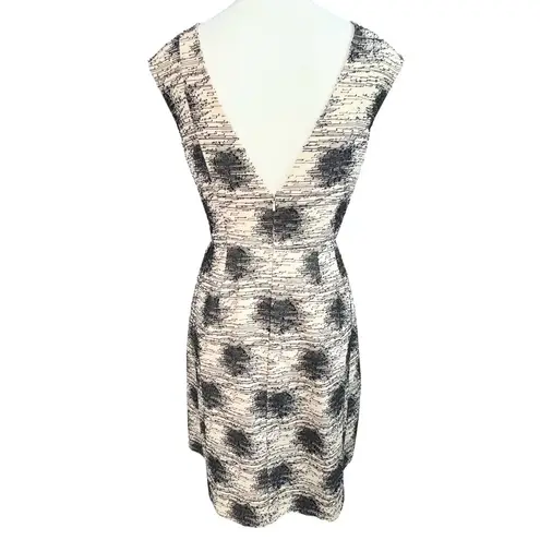 Carmen Marc Valvo Sleeveless Cocktail Dress 2 Fit & Flare Tan Black Old Money