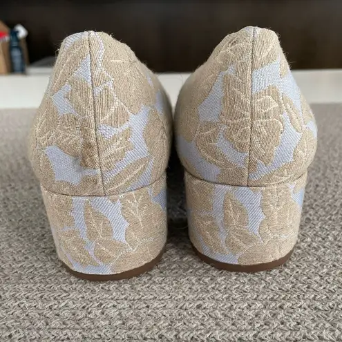 Easy Spirit Powder Blue Gold Metallic Tapestry Block Heel Pumps Dress Shoes 10