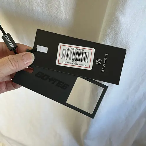 Bo and Tee High Rise Crop Neon Green Leggings NEW Logo on Leg Size XS Petite Yellow