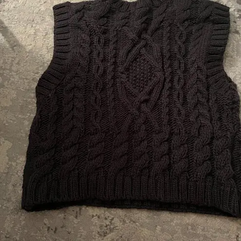 ZARA  Sweater Vest