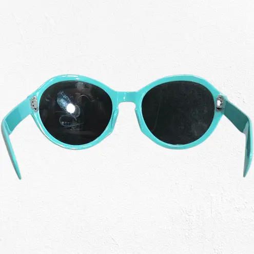 1960s Vintage Aqua Blue Mod Sunglasses Riveted Round Frame Retro Mod Eyewear