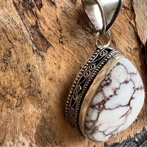 Wild Horse Turquoise 925 Silver Plated Necklace Native American Jewelry Brown